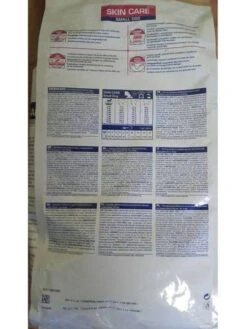 ROYAL CANIN Skin Care Small 4kg 8 ROYAL CANIN Skin Care Small 4kg -Royal Croquettes Promos Magasin fre pl ROYAL CANIN Skin Care Small 4kg 16136 3