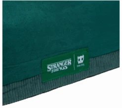 ZEE DOG - Stranger Things L Lit Pour Chien -Royal Croquettes Promos Magasin fre pl ZEE DOG Stranger Things L lit pour chien 24949 6